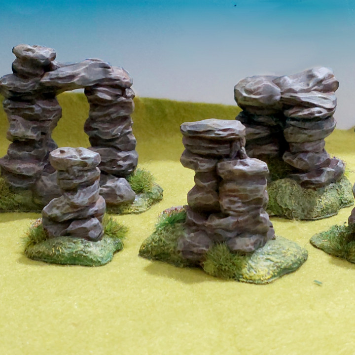 classico roccia gruppo rosso nebulare tavolo 3D stampabile terreno fantasia calcolo scifi vecchia scuola scenario canyon formazione 3D print model - Mito3D