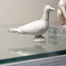 figura pavone british museum londra scansione 3d print model - Mito3D