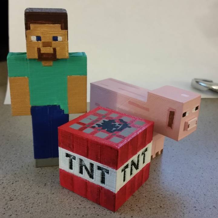minecraft steve tnt cochon fan art figure figurine bloc 3D print model - Mito3D