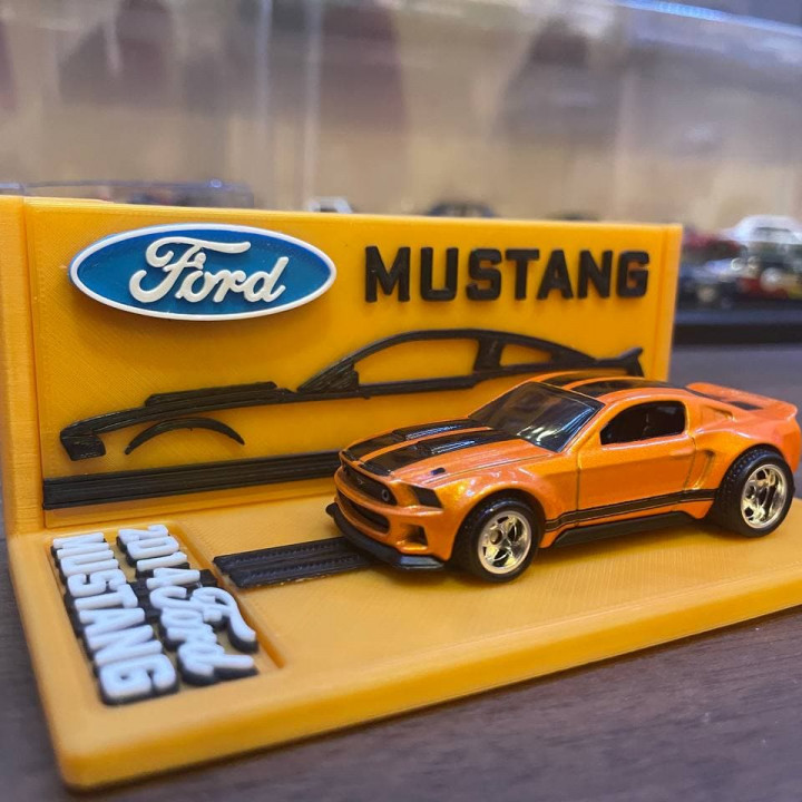 hotwheels 2014 ford custom mustang display base giga Toys & Games Toy Vehicles hot wheels 3D print model - Mito3D