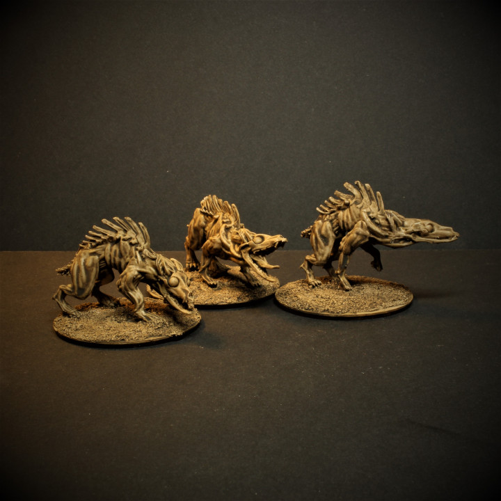 hounds pit knucklebones miniatures Tabletop Characters & Creatures Fantasy Universe Store fantasy horror dogs dnd demons dungeonanddragons demondogs 3D print model - Mito3D