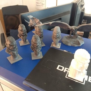 creatura nero laguna ricardo sandoval tavolo personaggi creature fantasia universo fan arte busti mostro universale 3d print model - Mito3D