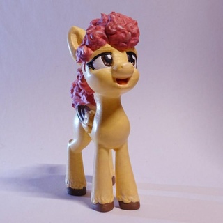 mooncake pessimizer Fan Art Action Figures cute happy pony oc 3d print model - Mito3D