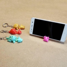 Anahtarlık akıllı telefon standı moda aksesuar kedi ejderha stand destek 3d print model - Mito3D