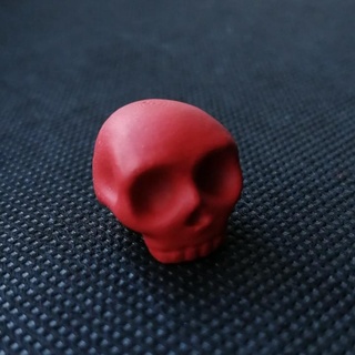 crânio símbolo Erik tampo mesa acessórios anatomia jogos cabeça peça esqueleto jogo tabuleiro humano 3d print model - Mito3D