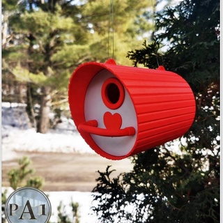 classic birdhouse - easy print pa1 Home & Garden Pets bird camping cute garden nature wildlife outdoors patio colorful 3d print model - Mito3D