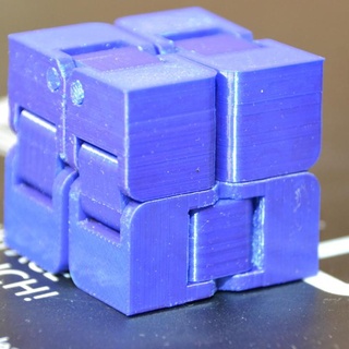parametric infinity cube generator built-in supports blaze Toys & Games Fidgets Spinning toys toy fidget kobayashi 3d print model - Mito3D