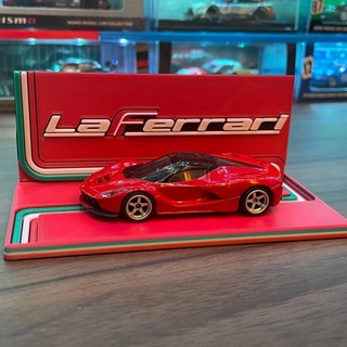 Tomica Ferrari Laferrari afficher base giga jouets Jeux jouet Véhicules ferrarilaferrari 3d print model - Mito3D