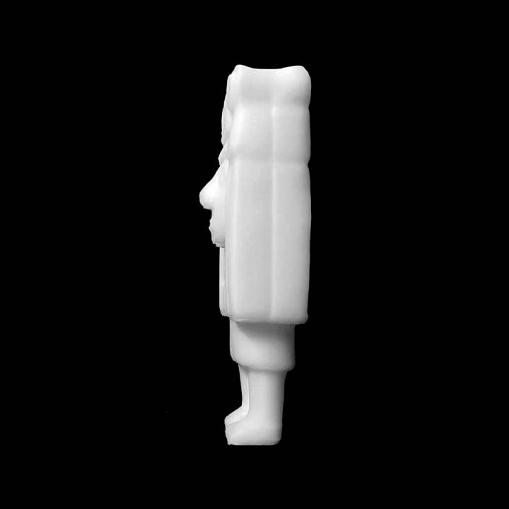 standing figure chicomecoatl british museum london scan 3D print model - Mito3D