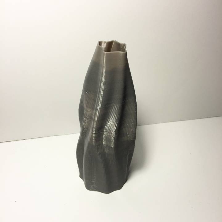 organic wavy vase & garden curves 3D print model - Mito3D