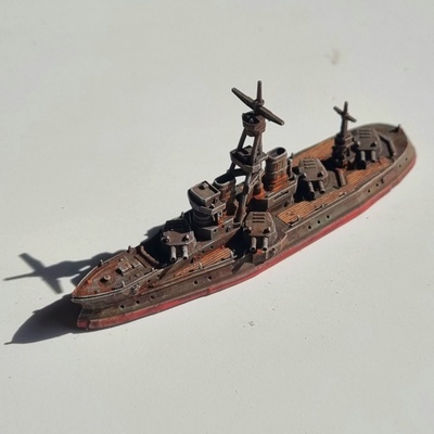 3d printable blight seas fleet - akannia dreadnought by elizabeth tabletop characters & creatures sci-fi universe vehicles machines 3d print model - Mito3D