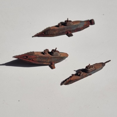 3d printable blight seas fleet - submersible by elizabeth tabletop characters & creatures sci-fi universe vehicles machines 3d print model - Mito3D