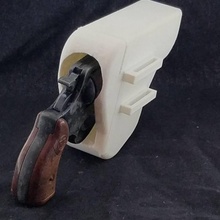 revolver 3dscan personalizzato montati fondina designbycapture props cosplay pistola fotogrammetria 3dscanning autodeskremake 3d print model - Mito3D