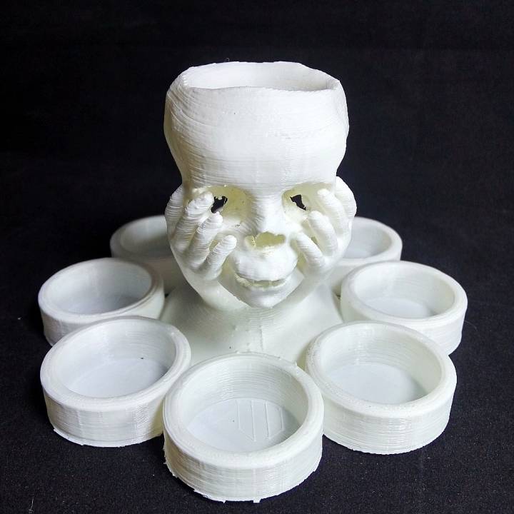 skull hand candle holder & garden 3D print model - Mito3D