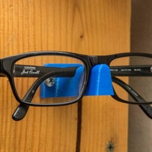 wall mount glasses stand fashion & accessories holder wallmount glassesstand glassesholder 3d print model - Mito3D