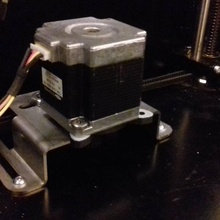 nema17 nema23 adapter Gewinde Löcher bauen 3d Drucker 3d print model - Mito3D