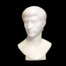 brutus jóvenes scan busto hombre 3d print model - Mito3D