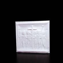 madonna adoración niño scan cruz hombres fullbody 3d print model - Mito3D