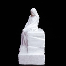 lapide raffigurante giovane donna scansione cristianesimo morte grave fullbody 3d print model - Mito3D