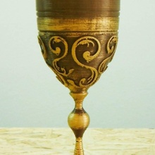 clásico vaso bronce oro jardín 3d print model - Mito3D