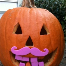 pumpkin moustache & garden halloween mustache jack-o-lantern movember 3d print model - Mito3D