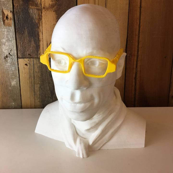 designer lunettes mode accessoires Ian Wright 3D print model - Mito3D