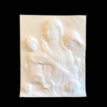 alivio Virgen niño angeles escanear arquitectura religión emitir 3d print model - Mito3D