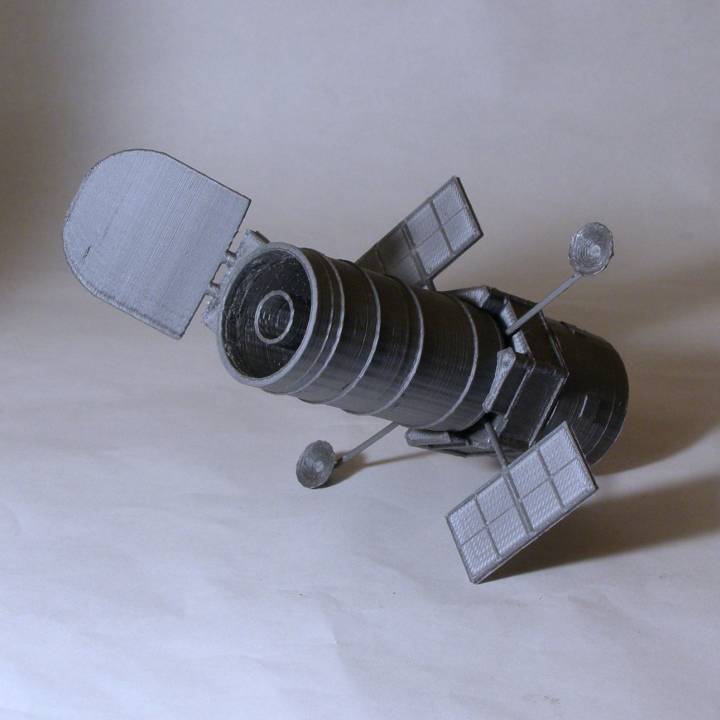 hubble spazio telescopio formazione scolastica nasa 3dmodel navicella spaziale satellitare occhi sistema scolastico 3D print model - Mito3D