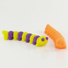 oruga articulado juguetes juegos animal insecto doble chenille 3d print model - Mito3D