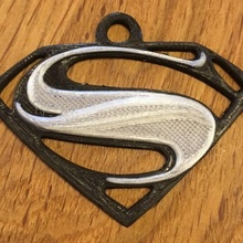 superhombre llavero Moda accesorios superman 3d print model - Mito3D