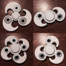 Customizável yin yang inquietação spinner brinquedos jogos fidget 3d print model - Mito3D