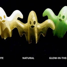 ghost hollow - print white natural glow-in-the-dark pla toys & games decoration halloween scary spooky vampire zombie witch dracula phantom glow ghoul casper dark haunted haunting transparent 3d print model - Mito3D