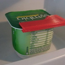 pot baignoire clips rapide facile baignoires frigo jardin casquette récipient couverture gaine aliments couvercle joint espace rangement crème yaourt réfrigérateur ferme 3d print model - Mito3D