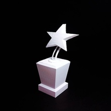 Estrella 3d jardín trofeo diseño 3d print model - Mito3D
