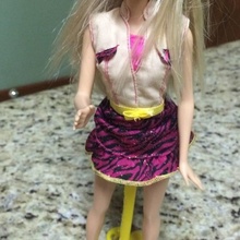 apoyo Barbie suporte paraca juguetes juegos soporte muñecas niños disney sostener princesa conocido 3d print model - Mito3D