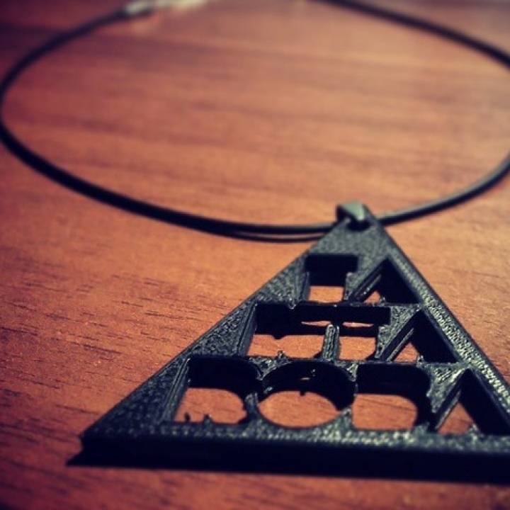 tanta roba necklace jewellery gemitaiz madman se ne parla 3D print model - Mito3D