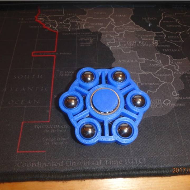 1 2 bola rolamento inquietação spinner wingnut2k brinquedos jogos brinquedo mão 3D print model - Mito3D