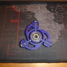 bolt halo fidget spinner - wingnut2k 4 toys & games toy hand 3d print model - Mito3D