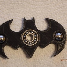 batman fidget spinner - wingnut2k toys & games fidgetspinner fidgettoy fidgethandspinner 3d print model - Mito3D