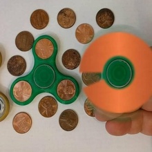 penny tri spinner - fidget toy toys & games edc 2robotguy markfuller 3d print model - Mito3D