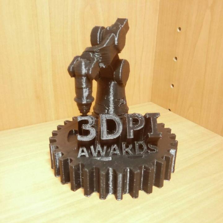 3dpi premi 2017 trofeo giardino arte industriale robot bronzo braccio speciale 3dpiawards virtualfoundry 3D print model - Mito3D