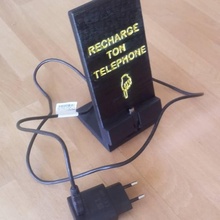 chargeur Telefono gadget elettronica 3d print model - Mito3D