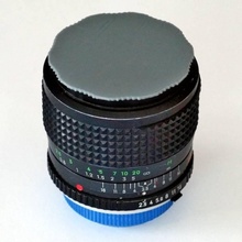 Impreso 3d atornillar tapas lentes Opcional qr código repuesto partes tornillo tapa lente gorra personalizador color referencia 3d print model - Mito3D