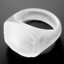 curvy rectangle ring jewellery geometric 3d print model - Mito3D
