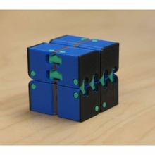 multicolore kobayashi agitarsi cubo giocattoli Giochi multifilamento 3d print model - Mito3D