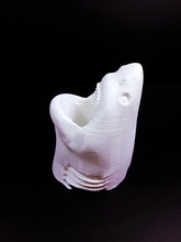 sallanmak Köpekbalığı Kulp destek gadget'lar elektronik 3d print model - Mito3D