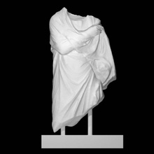 femelle pédimentaire statue analyse femme demi corps 3d print model - Mito3D