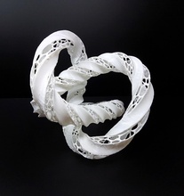 twisted trefoil knot jewellery pendant sls 3d print model - Mito3D