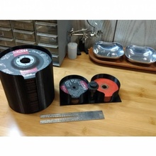 broyage roue Coupe disque titulaires gadgets électronique garage atelier outil titulaire soutien abrasif espace rangement 3d print model - Mito3D