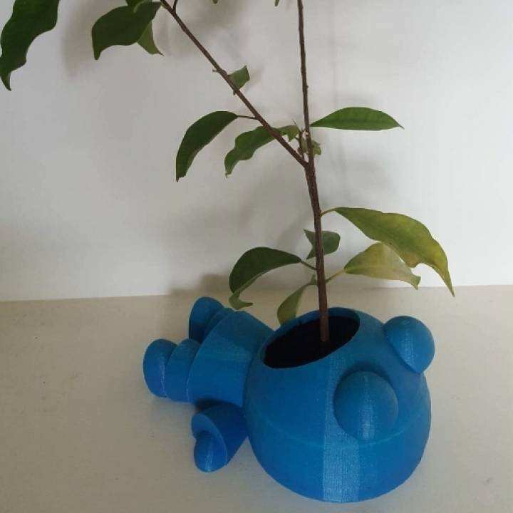 plant eating man & garden art pot abstract tinkercad plantman 3D print model - Mito3D